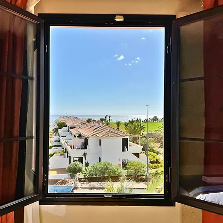 Fairways Club * Σαν Μιγκέλ ντε Αμπόνα